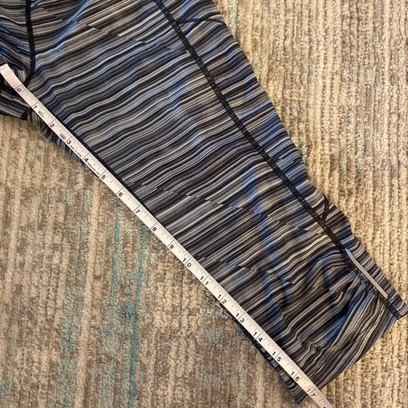 Athleta Mix Match Dobby Be Free Knicker Legging - Picture 10 of 10